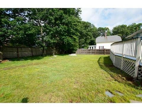 8 Greg Rd, Lynn, MA 01905 photo 2