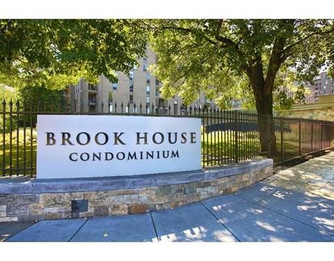 44 Washington St #602, Brookline, MA 02445 photo 1