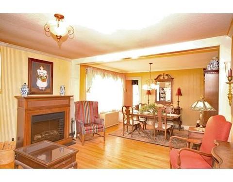62 Gold St, Springfield, MA 01107 photo 5