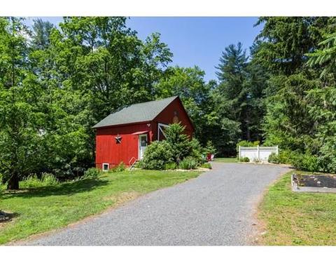 4 Torrey St, Easthampton, MA 01027 photo 5