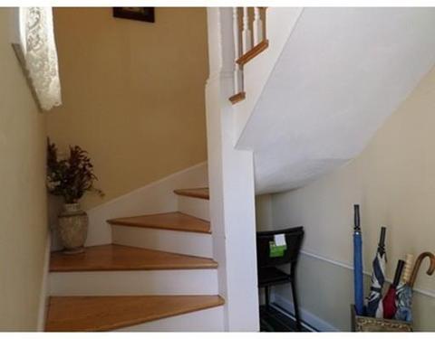 7 Baker Rd, Everett, MA 02149 photo 4