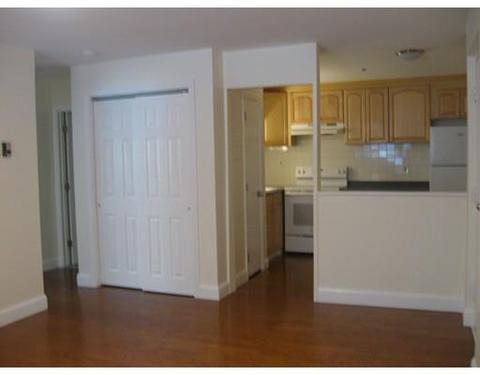 21 Central St #12, Everett, MA 02149 photo 2
