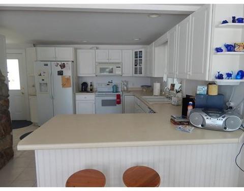 44 Kingwood St, Wareham, MA 02571 photo 3