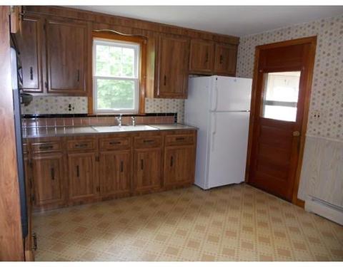 2 Irving Dr, Walpole, MA 02081 photo 6