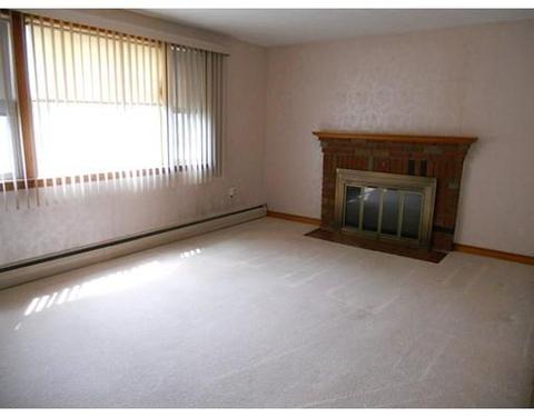 2 Irving Dr, Walpole, MA 02081 photo 4