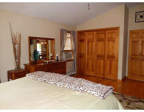 3 Roe Ln, Millbury, MA 01527 photo 14