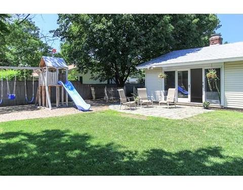 2 Colgate Rd, Beverly, MA 01915 photo 2