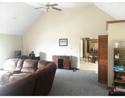 842 Montgomery St, Fall River, MA 02720 photo 9