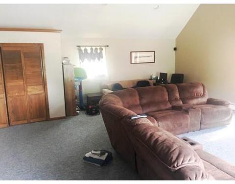 842 Montgomery St, Fall River, MA 02720 photo 8
