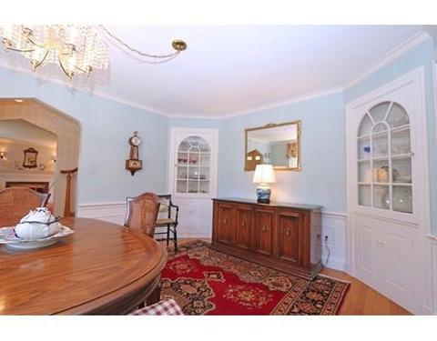 51 Park St, Dedham, MA 02026 photo 9
