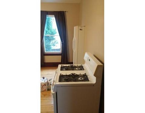 23 Esther St, Worcester, MA 01607 photo 3