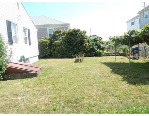 47 16th St, Fall River, MA 02723 photo 4