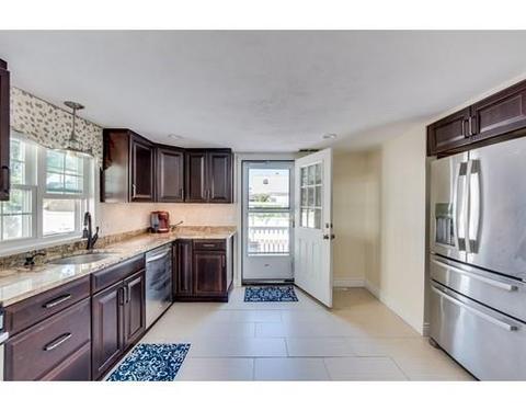 19 E St, Hull, MA 02045 photo 6