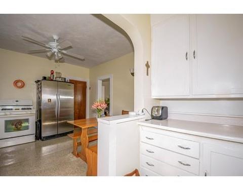 11 Grant St, Maynard, MA 01754 photo 3