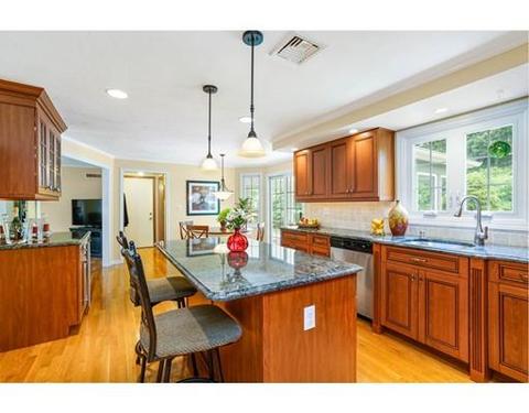 26 Danielle Ln, Mansfield, MA 02048 photo 12
