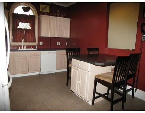 377 Middle, Fall River, MA 02724 photo 6