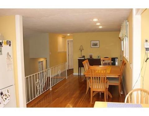 11 Champlain Dr, Hudson, MA 01749 photo 7