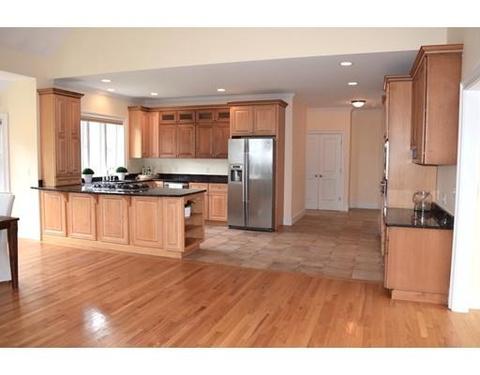 32 Canterbury St, Hingham, MA 02043 photo 9