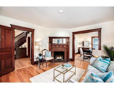 2 Cedar Pl, Wakefield, MA 01880 photo 4