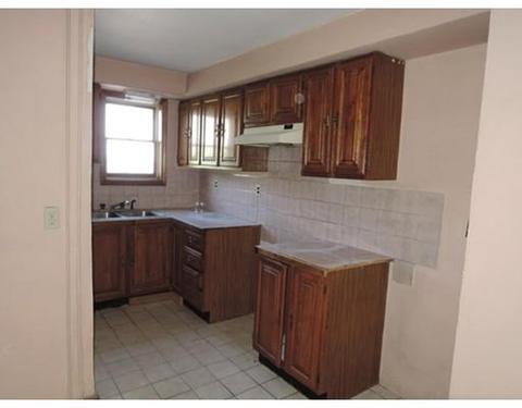 21 Sylvan St, Springfield, MA 01108 photo 9