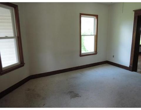 21 Sylvan St, Springfield, MA 01108 photo 6