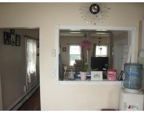 27 E Main St #2, Gloucester, MA 01930 photo 8