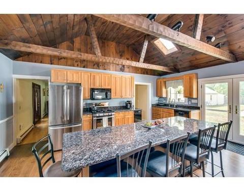 76 Cedar St, Hanover, MA 02339 photo 3