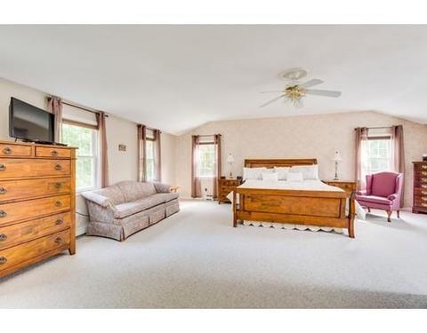76 Cedar St, Hanover, MA 02339 photo 14