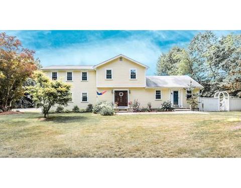 76 Cedar St, Hanover, MA 02339 photo 1