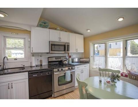 20 Mashnee Rd, Bourne, MA 02532 photo 4