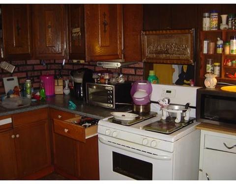 21 Pleasant St, Upton, MA 01568 photo 6