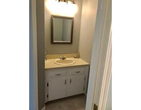 9 Sundown Dr #B, Derry, NH 03038 photo 13