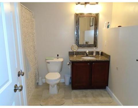 135 Commonwealth Ave, Worcester, MA 01604 photo 14