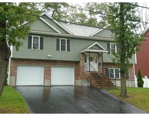 135 Commonwealth Ave, Worcester, MA 01604 photo 1