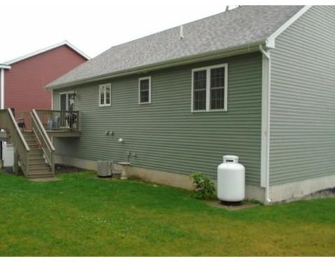 135 Commonwealth Ave, Worcester, MA 01604 photo 18