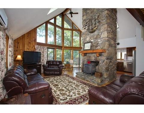 32 W Pt, Webster, MA 01570 photo 11