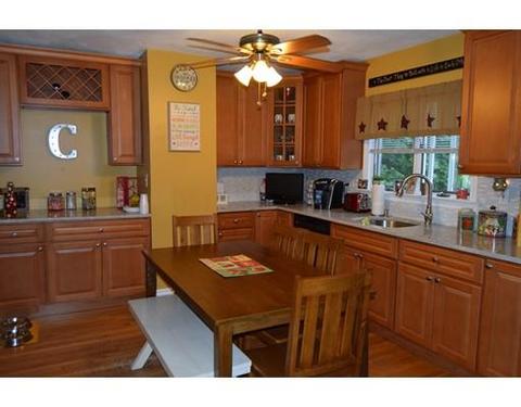 7 Johnson Rd, Saugus, MA 01906 photo 2