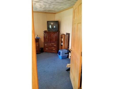 128 Eagle St, Ware, MA 01082 photo 17