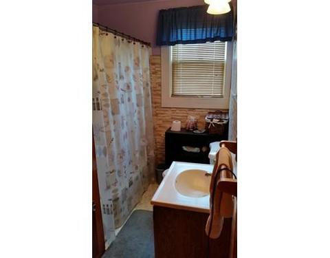 128 Eagle St, Ware, MA 01082 photo 14