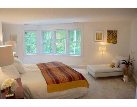 4 Chanticleer Dr, Beverly, MA 01915 photo 14