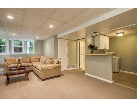 4 Chanticleer Dr, Beverly, MA 01915 photo 20
