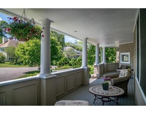4 Chanticleer Dr, Beverly, MA 01915 photo 5