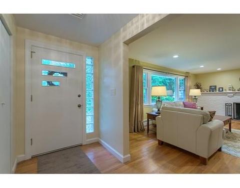 39 Ellis Dr, Worcester, MA 01609 photo 8