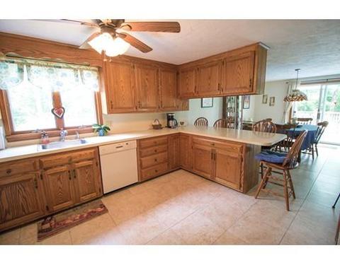 127 Walnut St, Halifax, MA 02338 photo 2