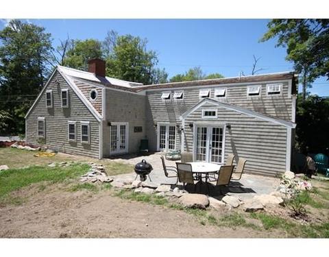 203 County Rd, Bourne, MA 02532 photo 4