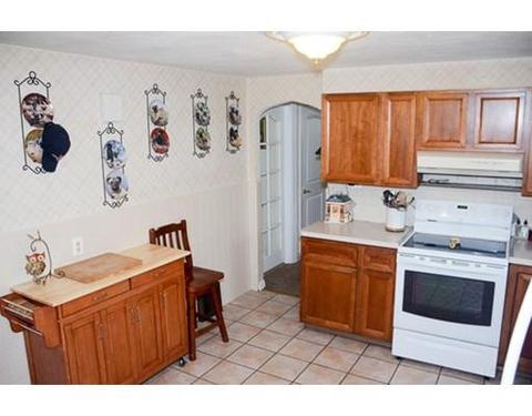 43 Beaufort Cir, Springfield, MA 01104 photo 11
