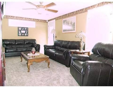 43 Beaufort Cir, Springfield, MA 01104 photo 15