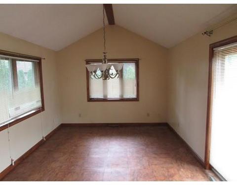 277 El Paso St, Springfield, MA 01104 photo 9
