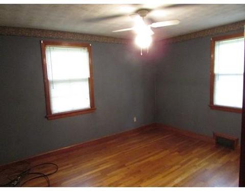 277 El Paso St, Springfield, MA 01104 photo 12