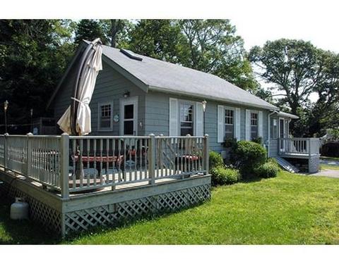 33 Datewood St, Wareham, MA 02571 photo 2